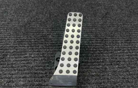 Mercedes-Benz AMG GT R190 C190 Accelerator throttle pedal A2223001100