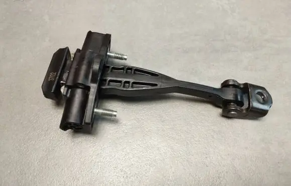 Volkswagen Amarok II Rear door check strap stopper