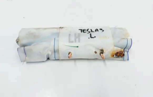 Tesla Model 3 Seat airbag 1077829-00-E