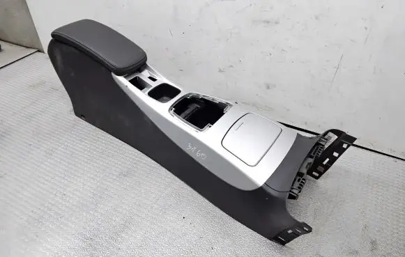 Renault Laguna III Center console 969100005R