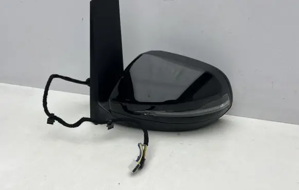 Front door electric wing mirror