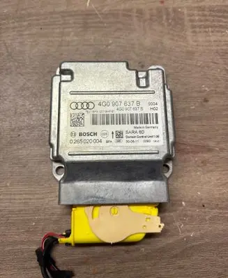 Audi A6 C7 Airbag control unit/module 4G0907637B 0265020004