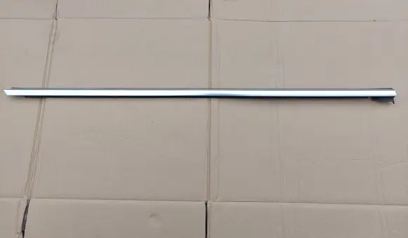Volkswagen Jetta VI Tailgate/trunk side cover trim 