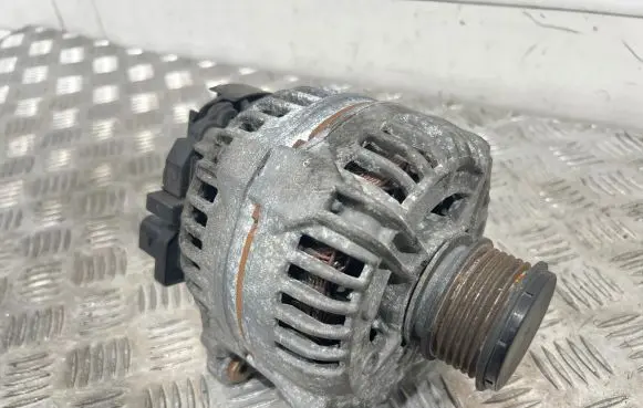 Audi A4 S4 B7 8E 8H Generator/alternator 0986XA6067 0986045340