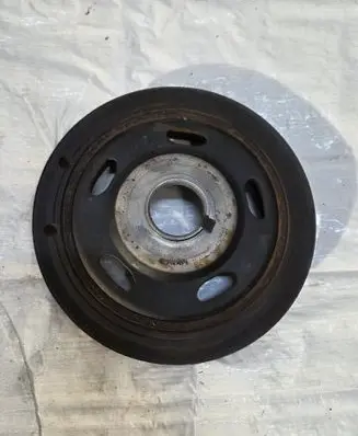 Peugeot 508 Crankshaft pulley C126011E