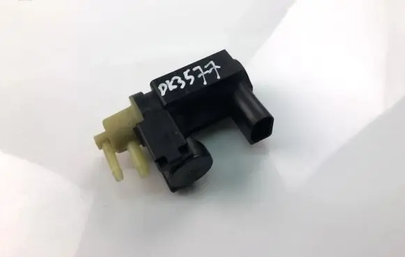 Volvo V60 Turbo solenoid valve 31339808