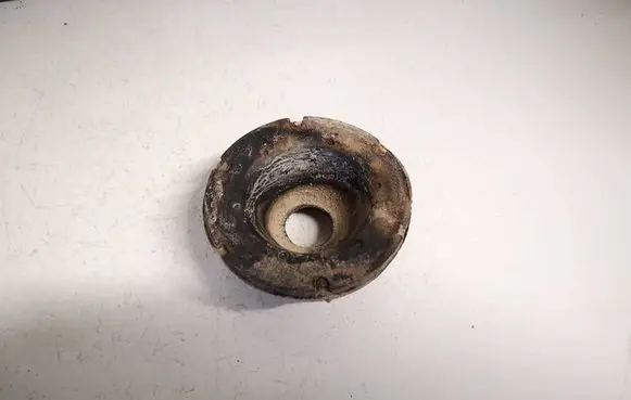 Volkswagen Bora Front coil spring rubber mount 1j0512149b