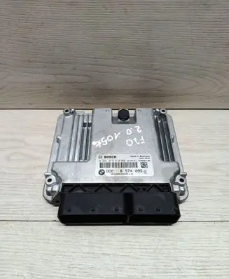 BMW 1 F20 F21 Engine control unit/module 0281019810 030688512 8574095