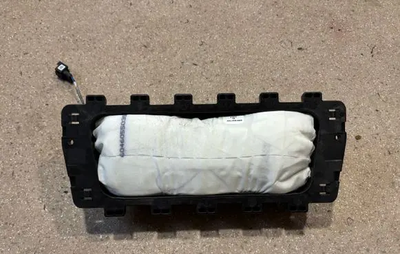 Passenger airbag