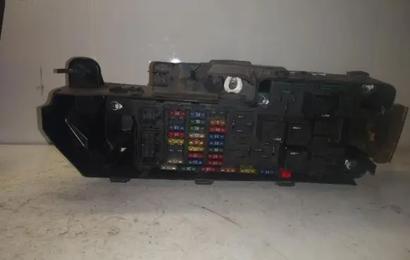 Volvo S60 Fuse box set 8678449 A1441