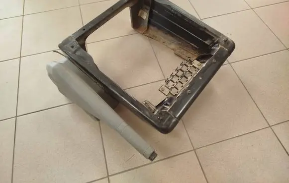 Volkswagen Transporter - Caravelle T5 Driver seat console base 7H1881677