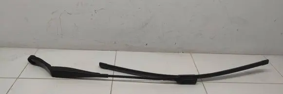 Peugeot 308 Front wiper blade arm 9677256280