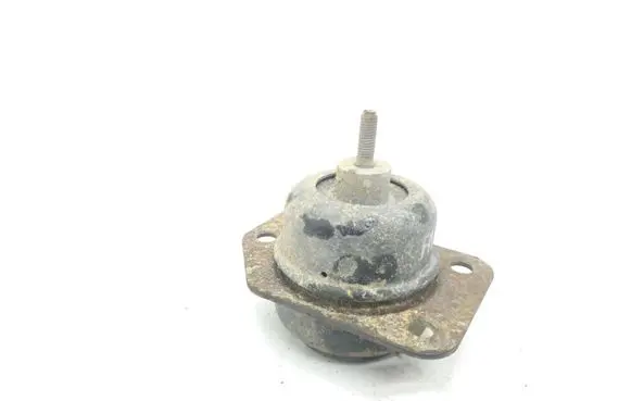 Chevrolet Lacetti Engine mount bracket