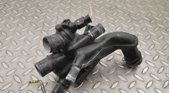 Peugeot RCZ Thermostat 