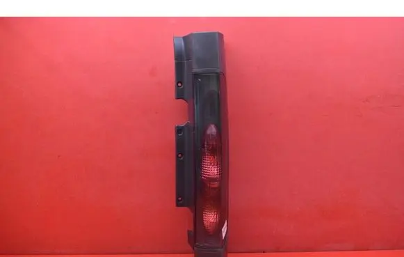 Renault Trafic II (X83) Rear/tail lights