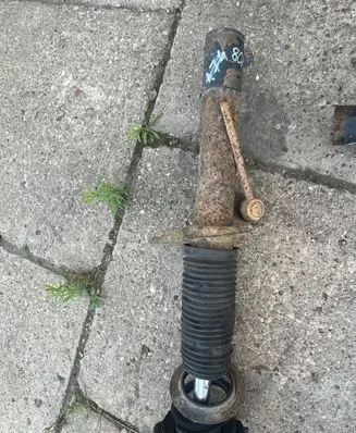 Volkswagen PASSAT B6 Front shock absorber/damper 3c0413031ae