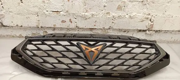 Cupra Leon Front bumper upper radiator grill 5FA853651C