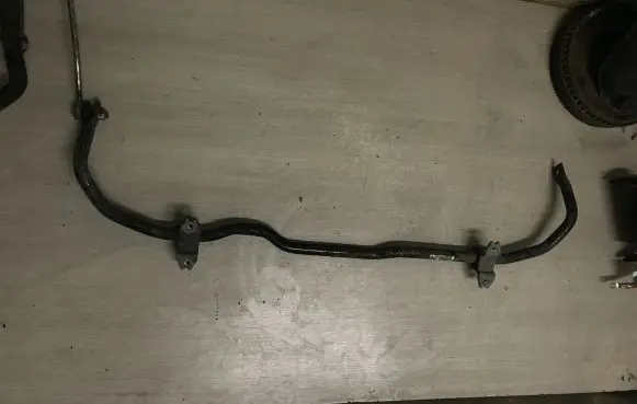 Volkswagen PASSAT B6 Front anti-roll bar/sway bar