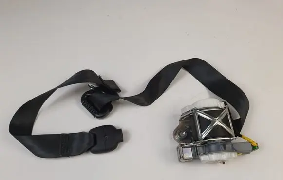Alfa Romeo Giulietta Front seatbelt 01560994940 34133025