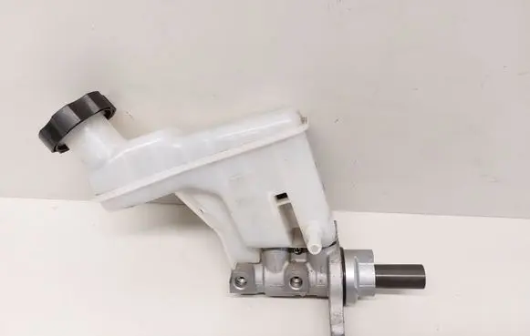 KIA Sportage Master brake cylinder
