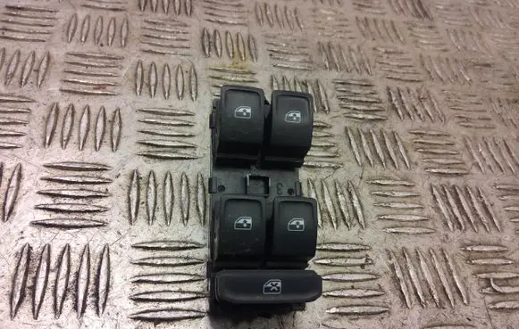 Seat Arona Electric window control switch 5g0959857f
