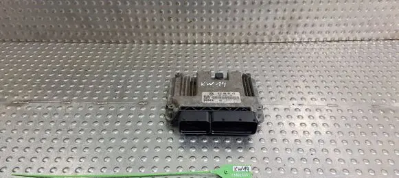 Volkswagen Touran I Engine control unit/module 03G906021KB 0281013195