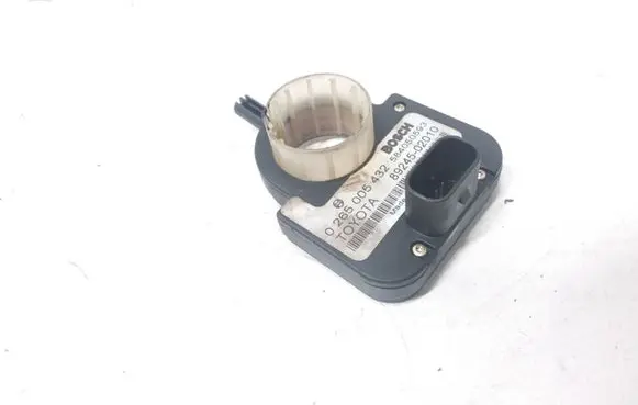 Toyota Avensis T250 Steering angle sensor 8924502010 0265005432
