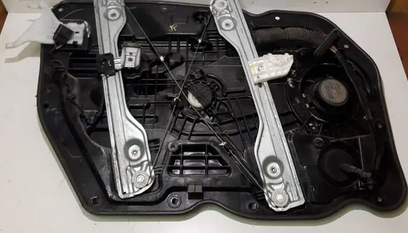 KIA Ceed Rear door window regulator with motor 82480A2311
