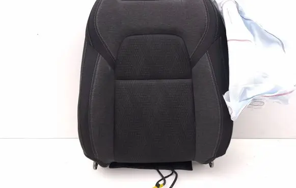Nissan Qashqai J12 Front driver seat 