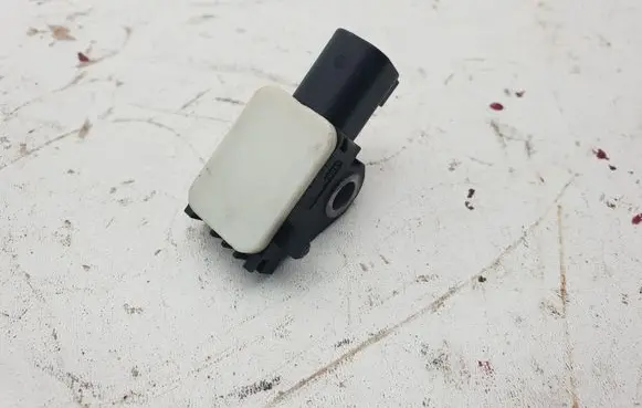 Volvo XC70 Airbag deployment crash/impact sensor 30712107