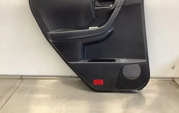 Nissan Murano Z50 Rear door card panel trim 