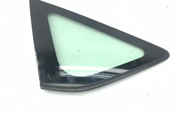 Toyota Prius (XW20) Rear side window