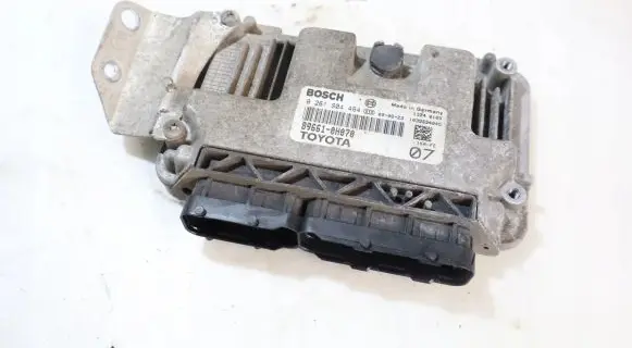Peugeot 107 Engine control unit/module ECU 0261S04464