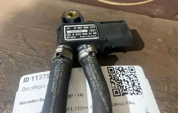 Mercedes-Benz C W204 Air pressure sensor A6429050100