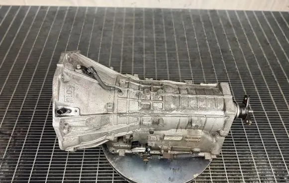 Hyundai Genesis Automatic gearbox 450004F070 450004F050 A8LR1