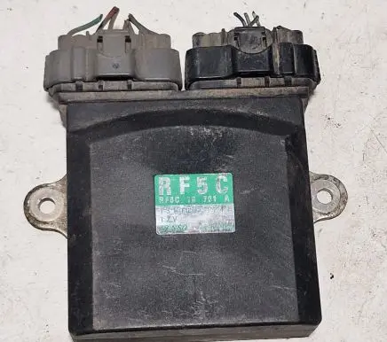 Mazda MPV Fuel injection control unit/module RF5C18701A 1310007241