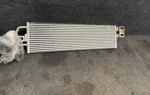 Jeep Grand Cherokee WL Transmission/gearbox oil cooler T872478A T478A8893
