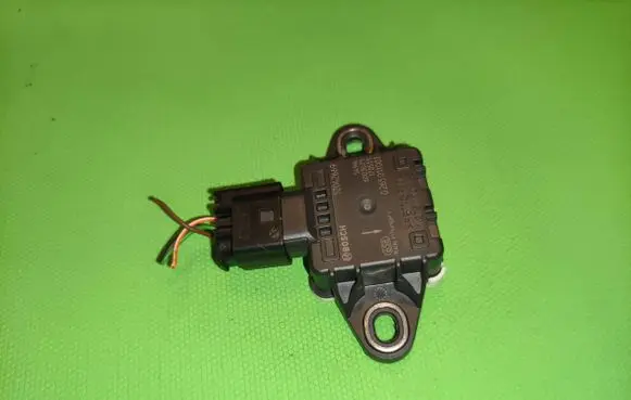 Fiat 500 ESP acceleration yaw rate sensor 52042669 0265011001 1275100853