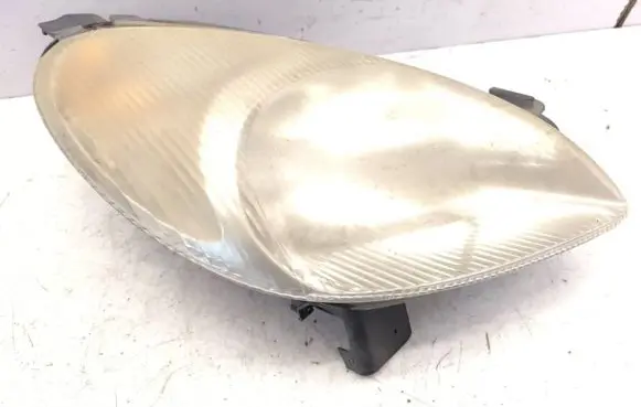 Citroen Xsara Picasso Headlight/headlamp 89300205