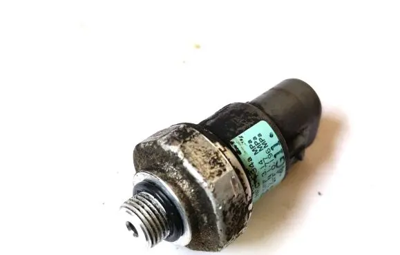 Air conditioning (A/C) pressure sensor
