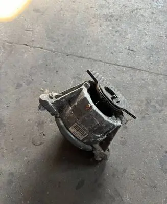 Mercedes-Benz E C207 W207 Engine mount bracket A2072400017