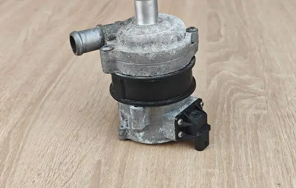 Audi A6 S6 C7 4G Electric auxiliary coolant/water pump 4H0965567A