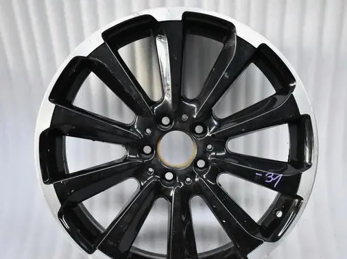 Mercedes-Benz C W205 R19 alloy rim 
