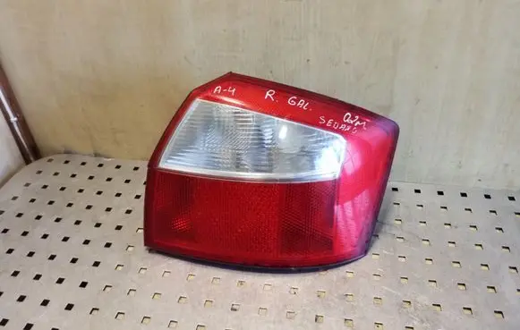 Audi A4 S4 B6 8E 8H Rear/tail lights 8E0945096D
