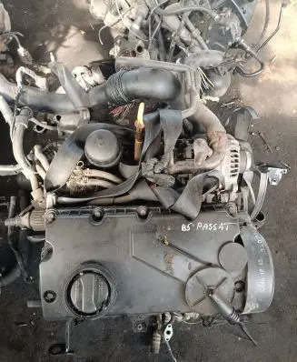 Volkswagen PASSAT B5 Engine 033163373R