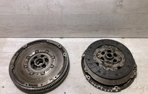Audi A3 S3 8V Dual mass flywheel 03L105266BT