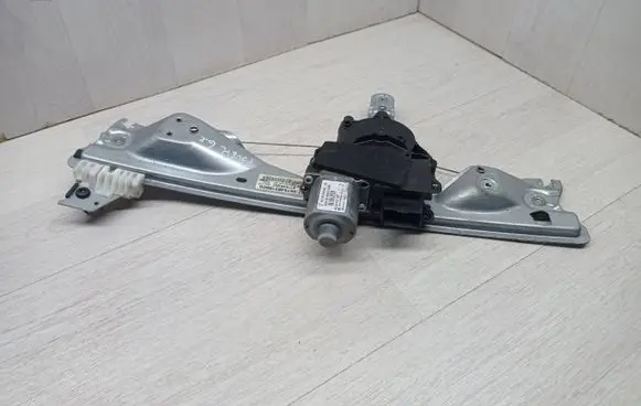 Peugeot 308 Rear door window regulator with motor 9675463180 9675466480