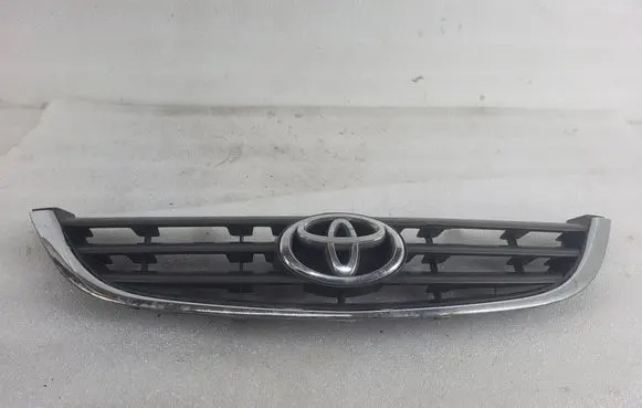 Toyota Avensis T220 Front grill 5311105040A 3780 5760