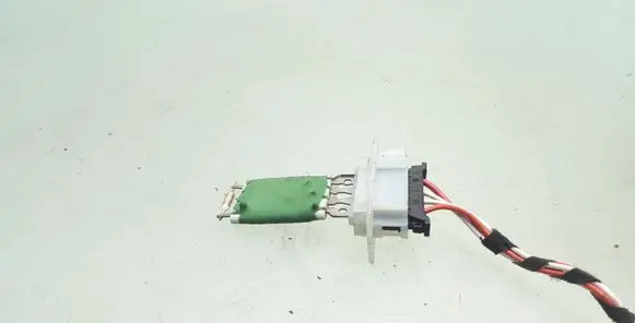 Mercedes-Benz Vaneo W414 Heater blower motor/fan resistor
