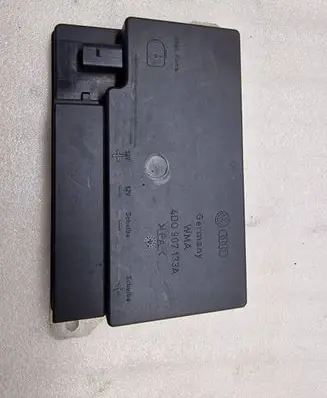 Audi A8 S8 D2 4D Other control units/modules 4D0907133A